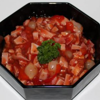 Salate mit Ketchup-Dressing