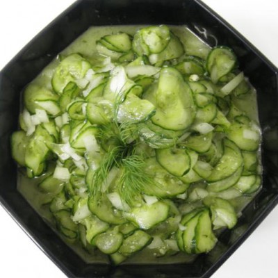  - Gurkensalat Salate » Gemüsesalat mit Essig und Öl